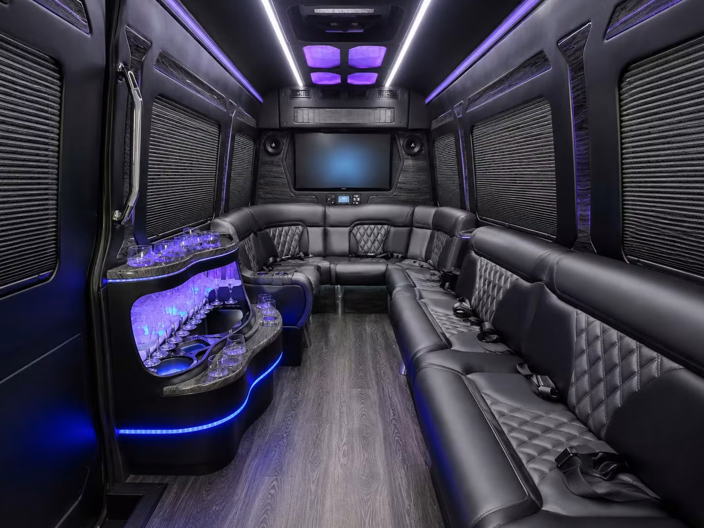 indianapolischarterbus com is the easiest way to book large group concert transportation in indianapolis