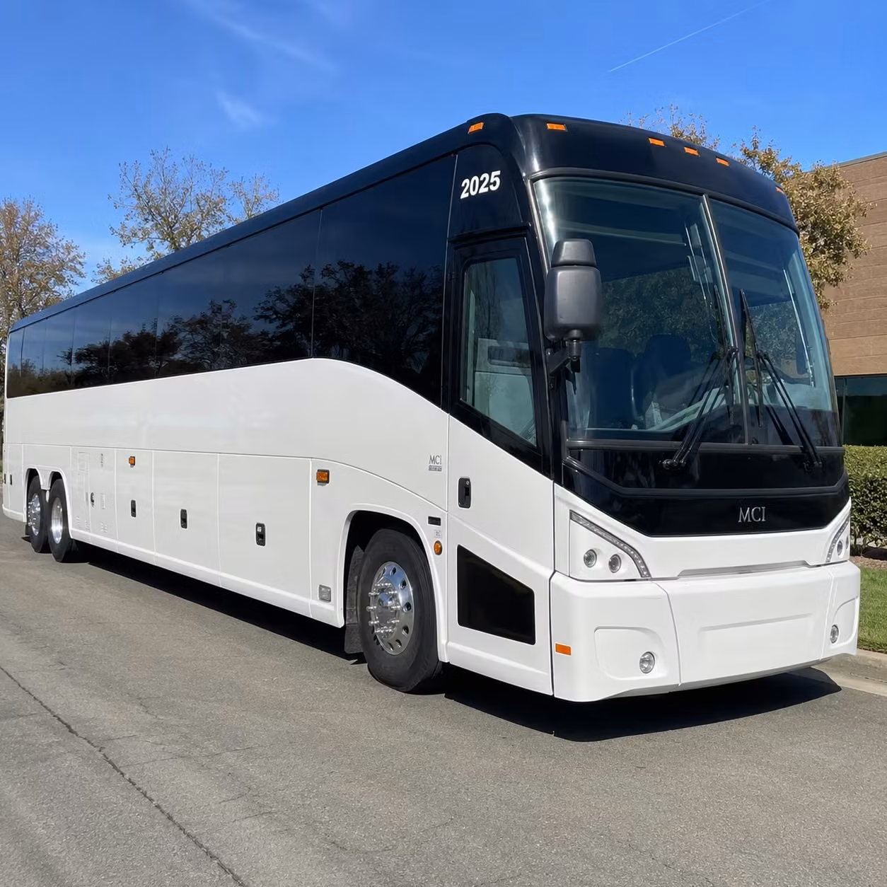 youth group and mission trip transportation in indianapolis